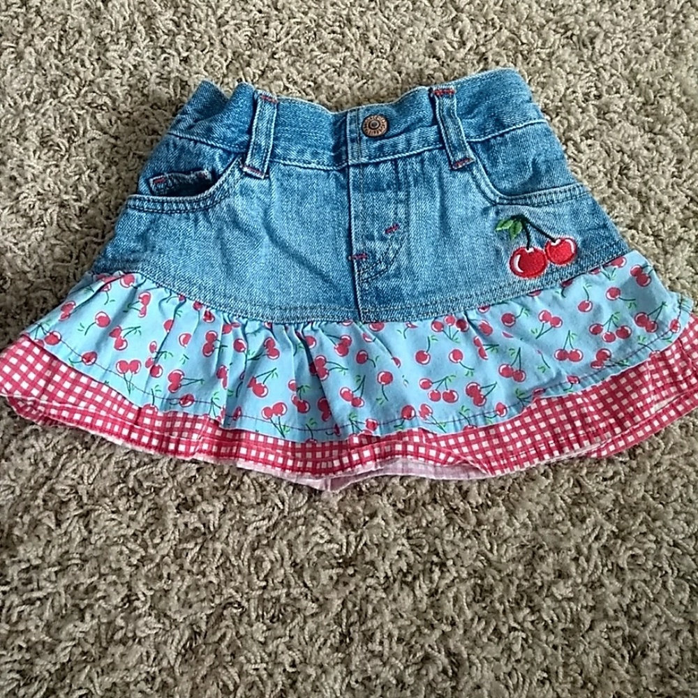 Adorable Jean Skirt!